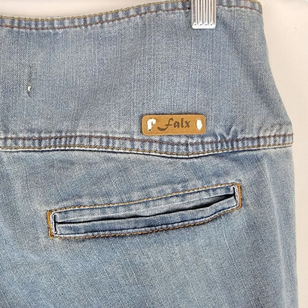 Vintage Women's Falx Light Wash Blue Buttons High Rise Straight Leg Jeans 29x28